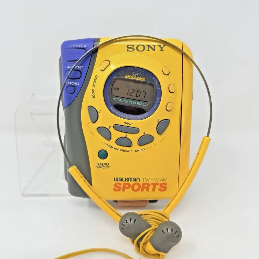Sony WM-FS495 Walkman Sports AM FM Cassette Player Original Headset Needs Belt